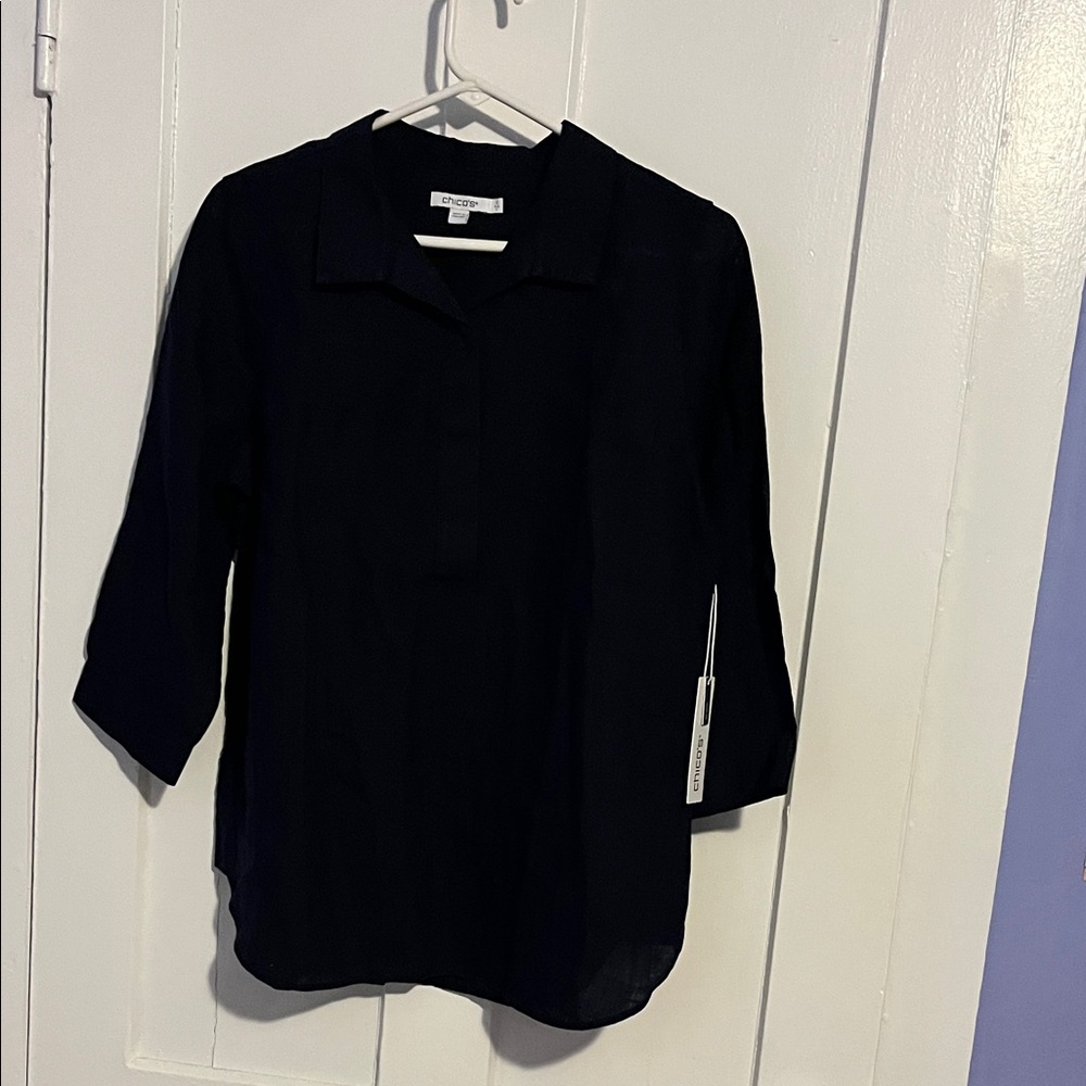 Nwt Chicos navy blue Women's linen top